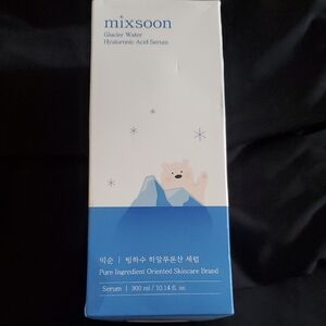 Mixsoon Glacier Water Hydrating Serum - Blue